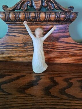 Willow Tree Angel Of Courage